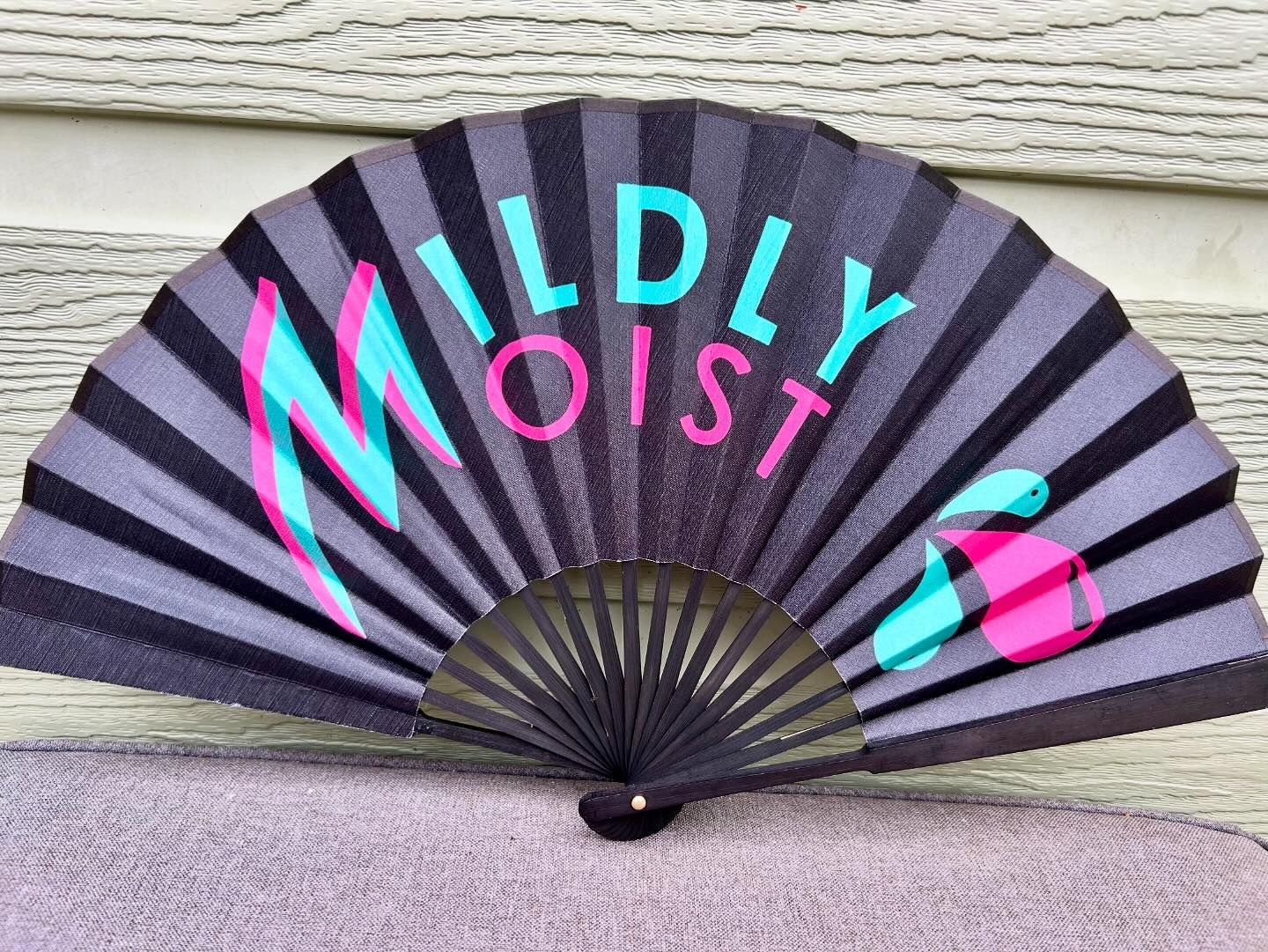 Mildly Moist Hand Fan